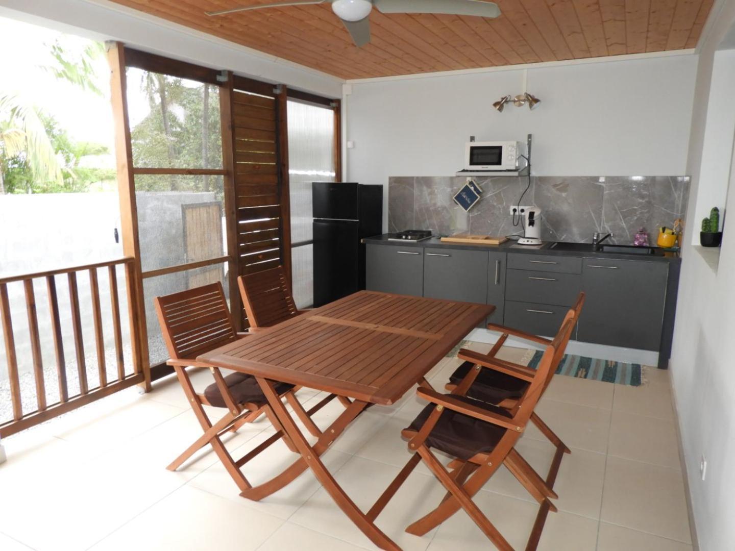 Appartement Les Metisses à Saint Pierre Extérieur photo